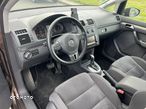 Volkswagen Touran 2.0 TDI DPF BlueMotion Technology DSG Highline - 8