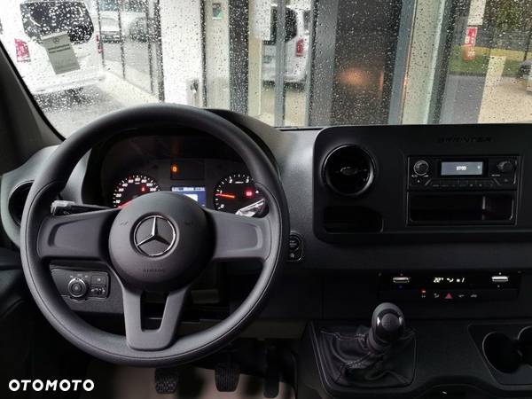 Mercedes-Benz sprinter - 7