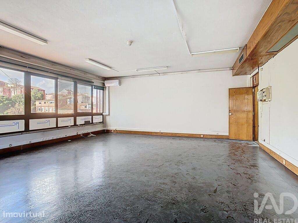 Escritório T1 em Beato de 48,00 m2 - Grande imagem: 3/22