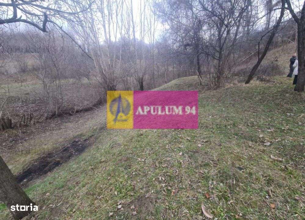 Teren de vanzare in Comarnic (zona Poiana) - Imagine principală: 3/6