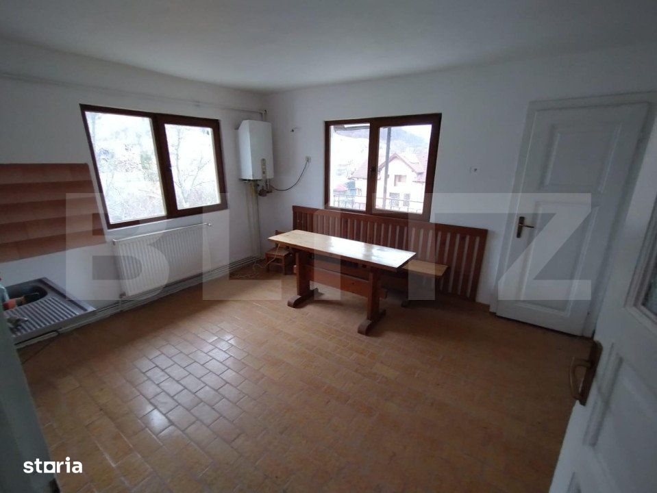 Apartament 3 camere,80mp,etaj 1+garaj,valea Ghinzi