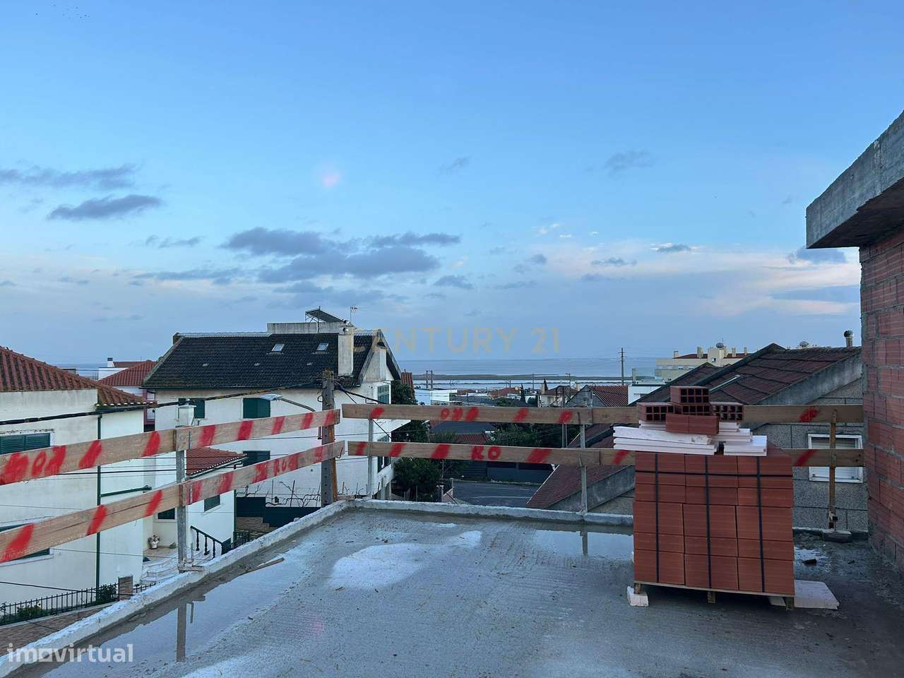 Moradia em construção | Vista panorâmica | Localização privilegiada-9