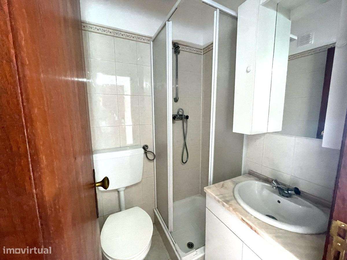 Apartamento T3 em Almada-14