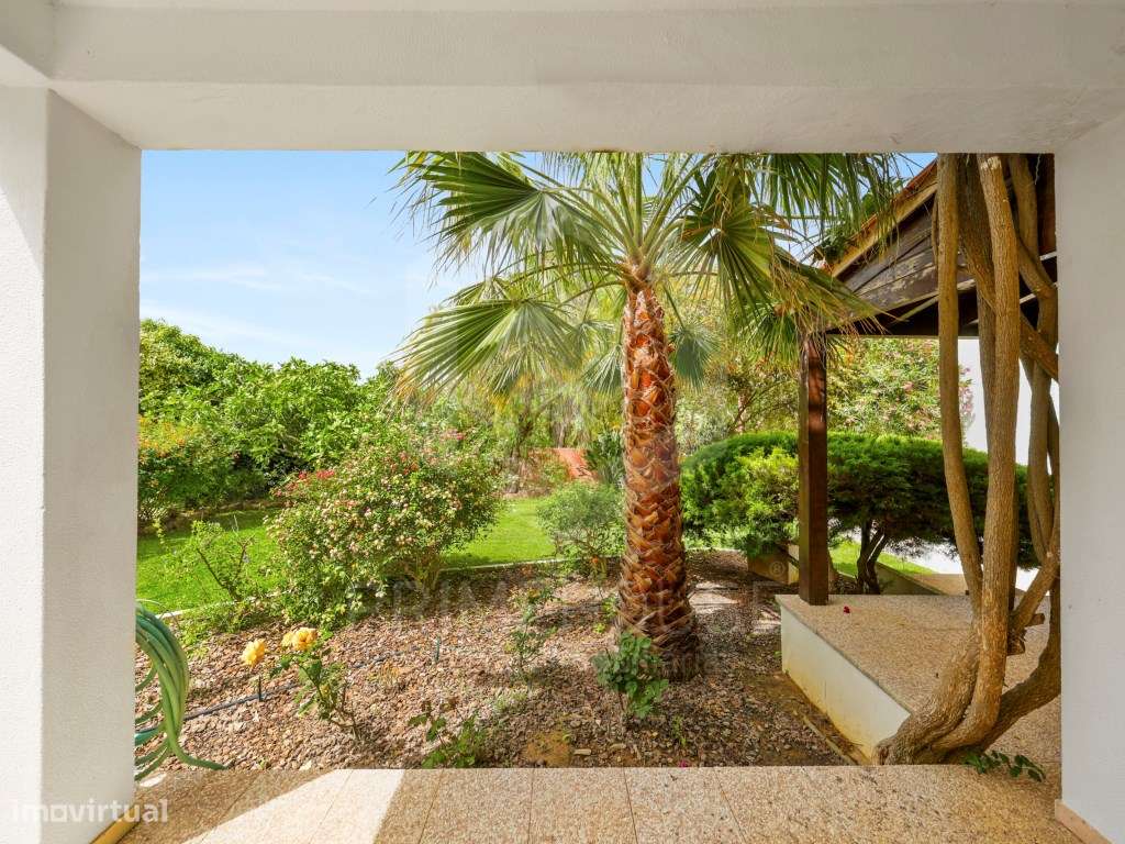 Villa T9 Exclusiva em Ferragudo com Alto Potencial de Rendimento-15