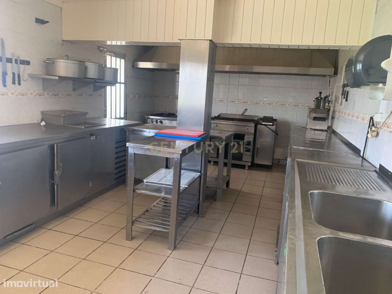 Mini Hotel à Venda na Zona do Gerês como 18 quartos , Restaurante, Caf - Grande imagem: 4/30