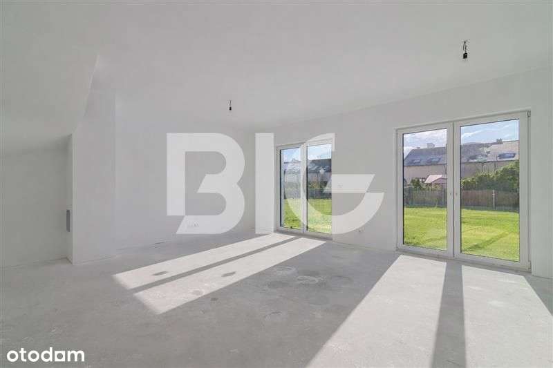 Nowy dom, nowoczesny funkcjonalny projekt - Pełny obrazek: 2/18