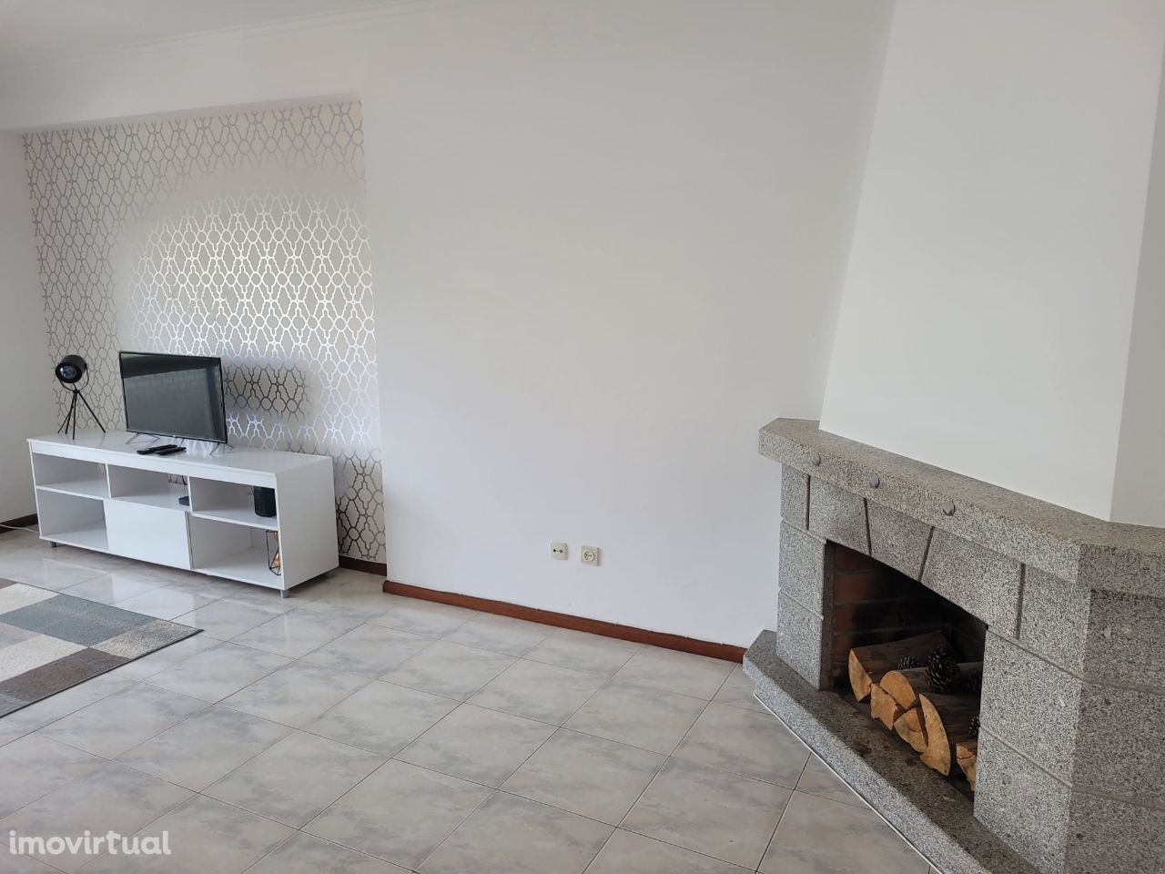 Apartamento T3 Novo com Excelentes Áreas