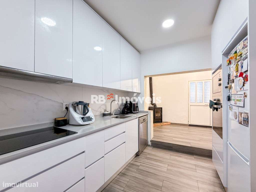 Moradia T2 térrea com quintal na Moita do Norte - Grande imagem: 2/33