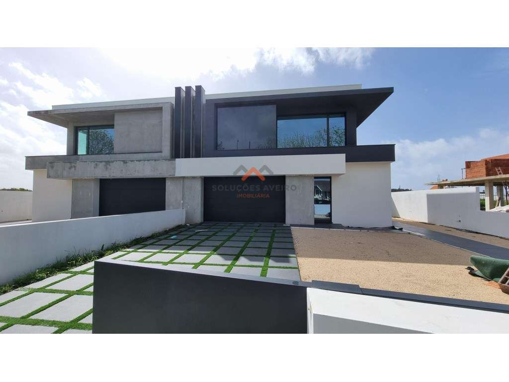 Moradia T4 em Santa Joana - Venda!! - Grande imagem: 4/21