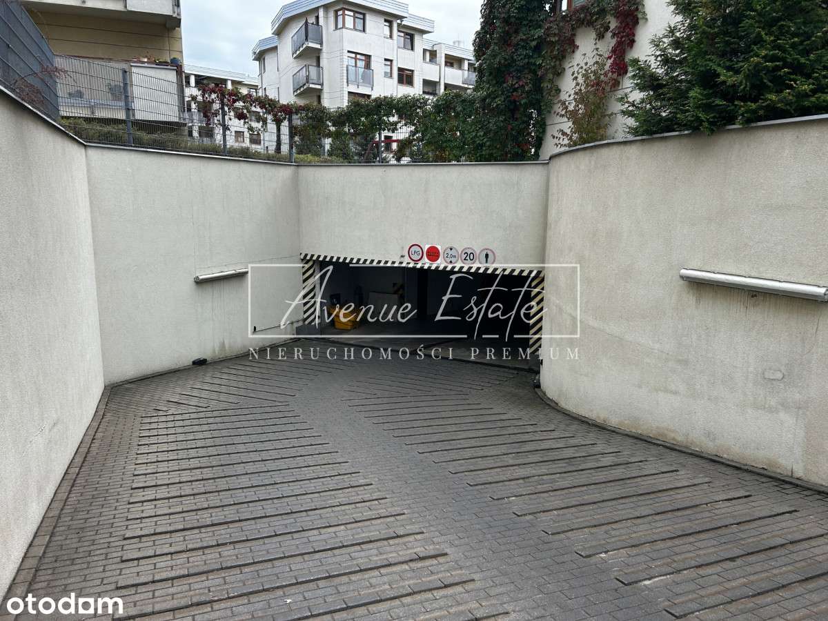 Miejsce Postojowe NA Wilanowie - Pełny obrazek: 3/6