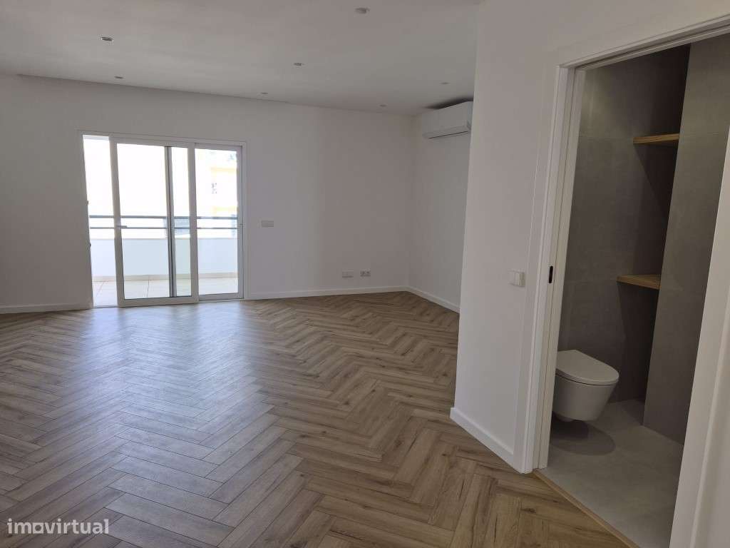Excelente Apartamento T2 em Quarteira com Acabamentos de Luxo - Opo...-2