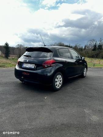 Peugeot 208 1.6 BlueHDi Active S&S - 5