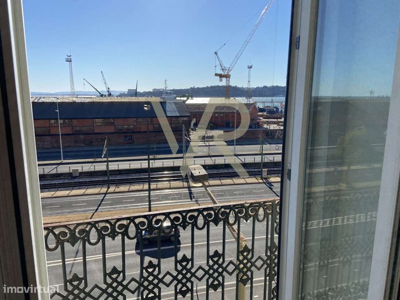 Apartamento com vista para o Rio Tejo-12