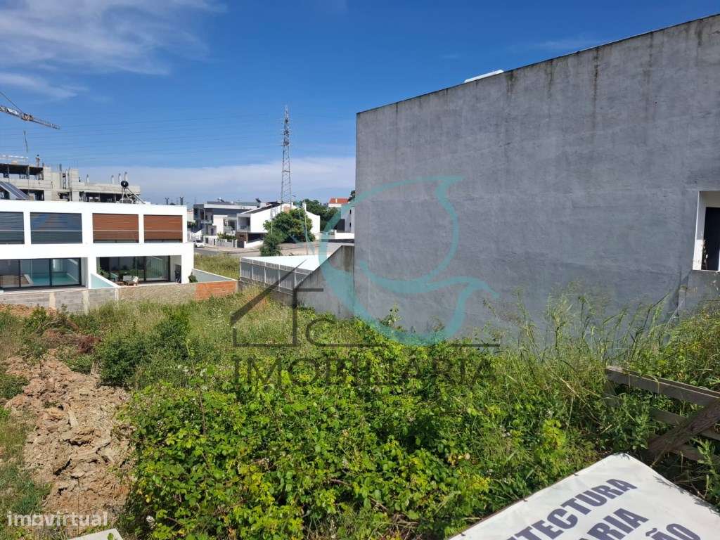 Terreno na Quinta da Amizade com projeto aprovado-5