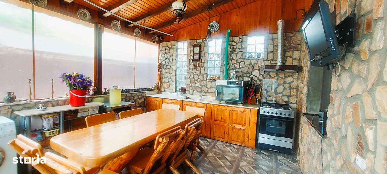 Industriilor-cartier 23August,P+1 si anexe, teren 389 mp,comision 0%. - Imagine principală: 4/20