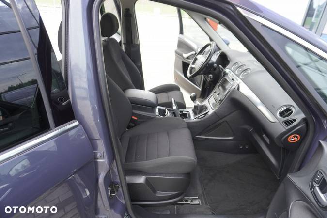 Ford S-Max 2.0 TDCi DPF Titanium - 14