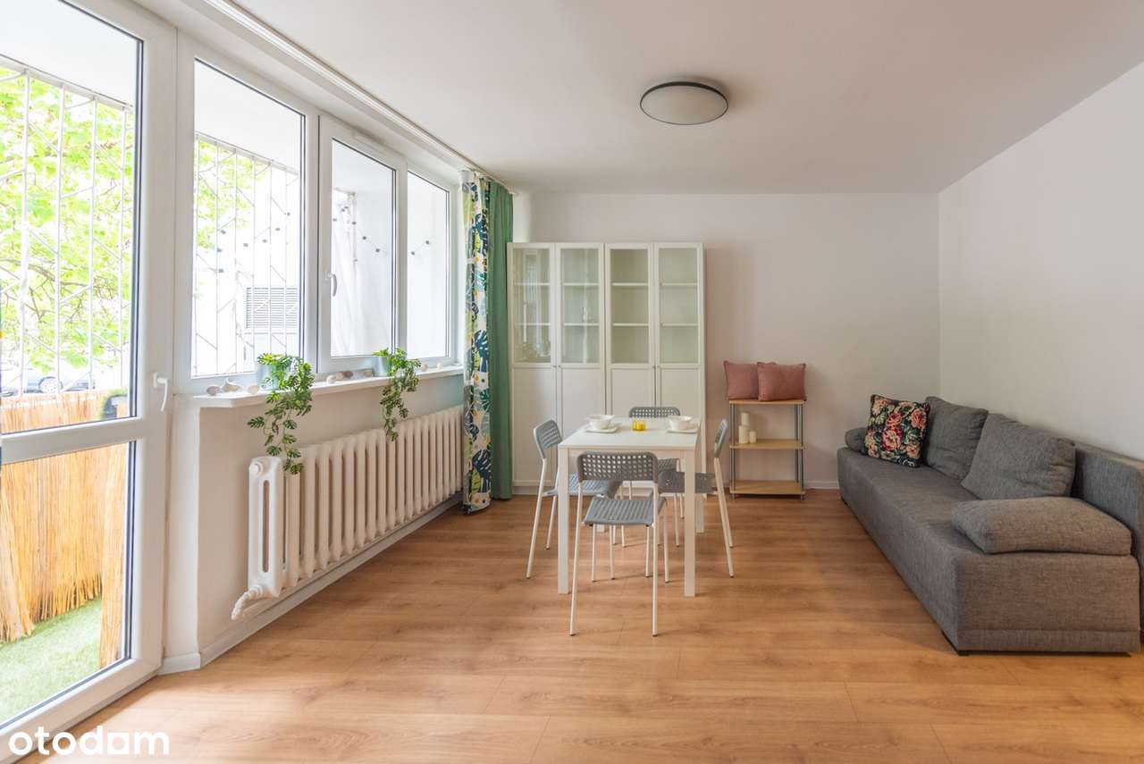 0% prow. | loggia | blisko stacji Metro Szwedzka i Konesera | piwnica