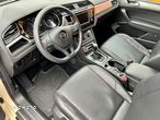 Volkswagen Touran 2.0 TDI DPF DSG Trendline - 23