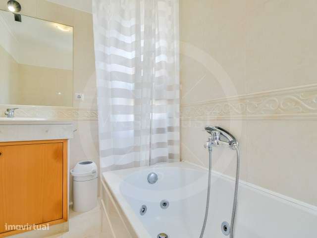 Apartamento T2 com 139m2 de área total em Torres Vedras-20