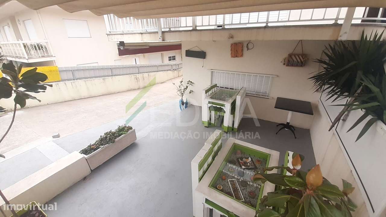 Casa com espaço comercial T3 - Grande imagem: 3/4