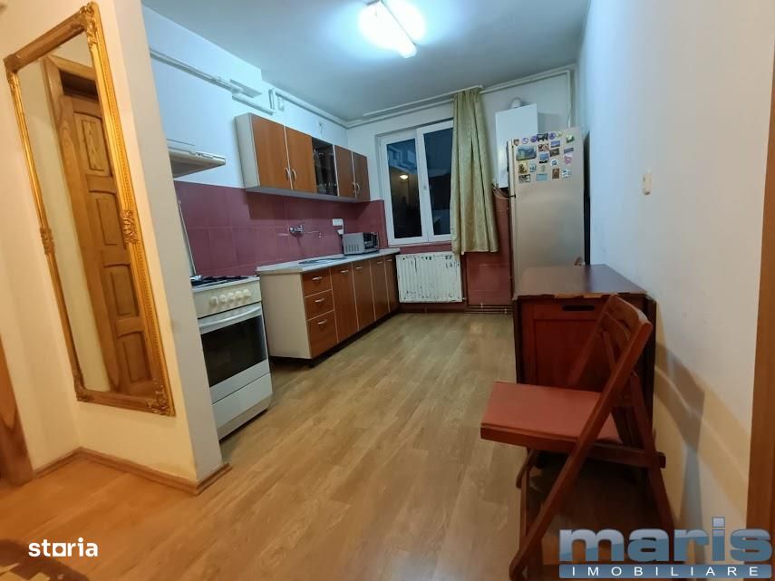 Inchiriere apartament cu 2 camere zona 7 Noiembrie