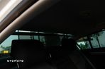 Volkswagen Passat 2.0 TDI Highline - 29