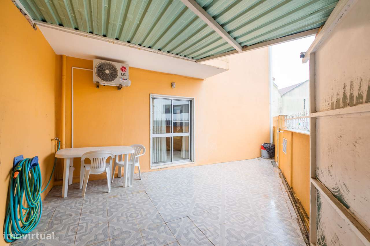 Moradia 4 Quartos - Pontinha-30