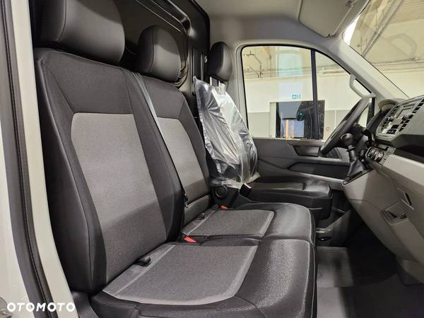 Volkswagen Crafter Furgon 140 Manual okazja od ręki - 15