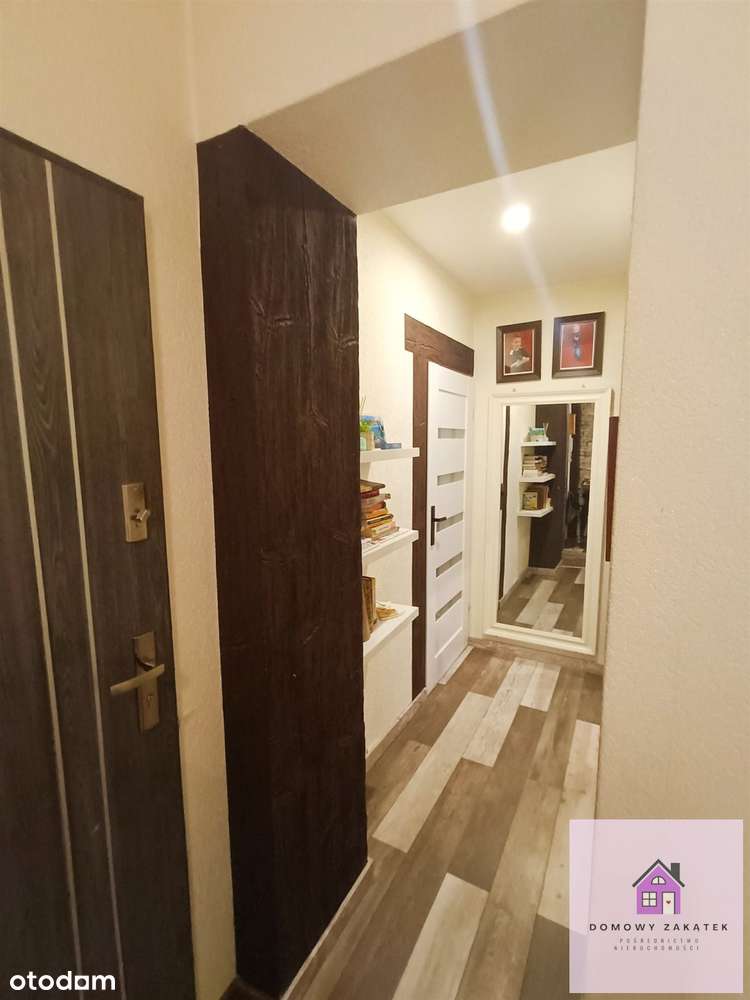 Gustowne mieszkanie w ścisłym centrum!-17