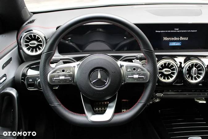 Mercedes-Benz CLA 200 AMG Line 7G-DCT - 13