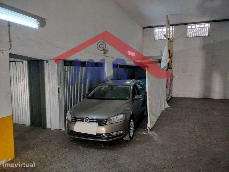 Garagem – Estacionamento Quinta da Malata, Portimão. - Grande imagem: 4/6
