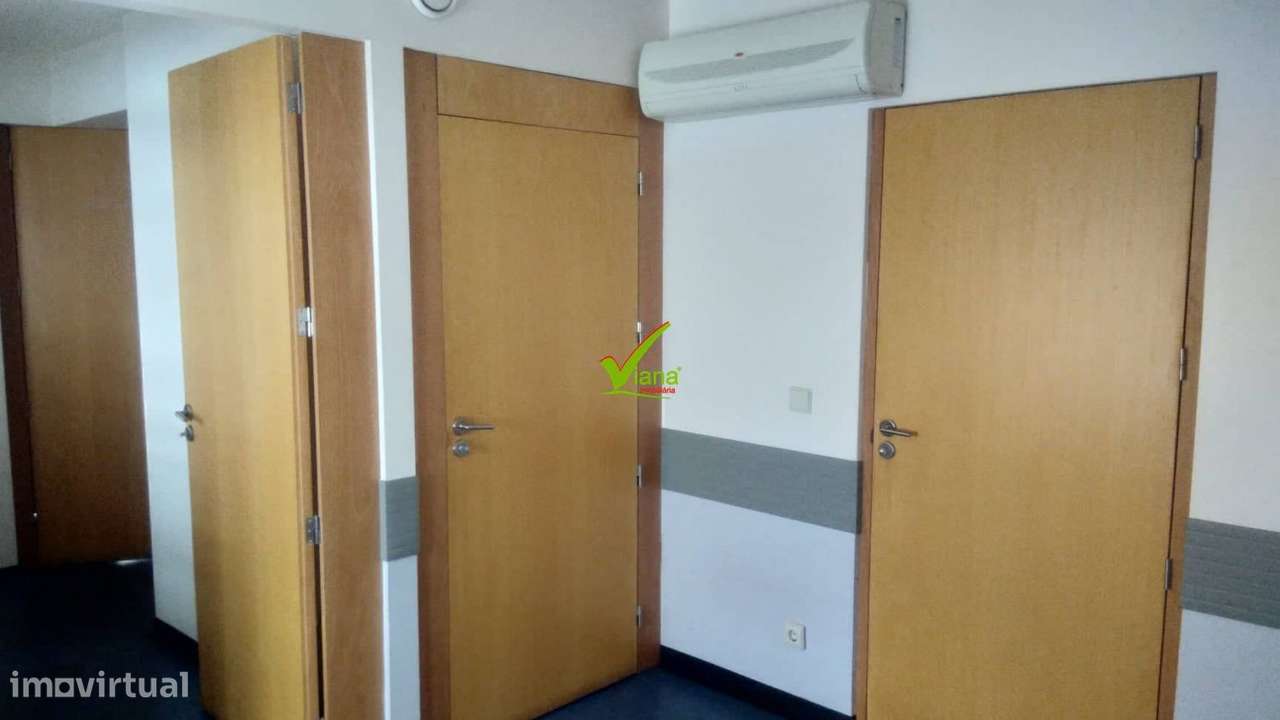 Arrenda - Piso completo de escritórios - Grande imagem: 3/13