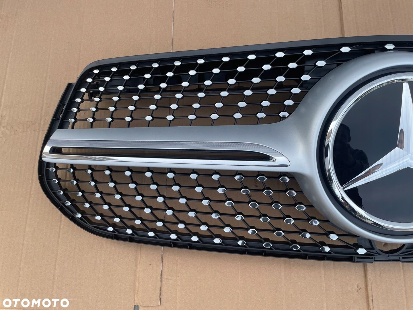 MERCEDES W167 AMG GLE GLS ATRAPA GRILL - 2