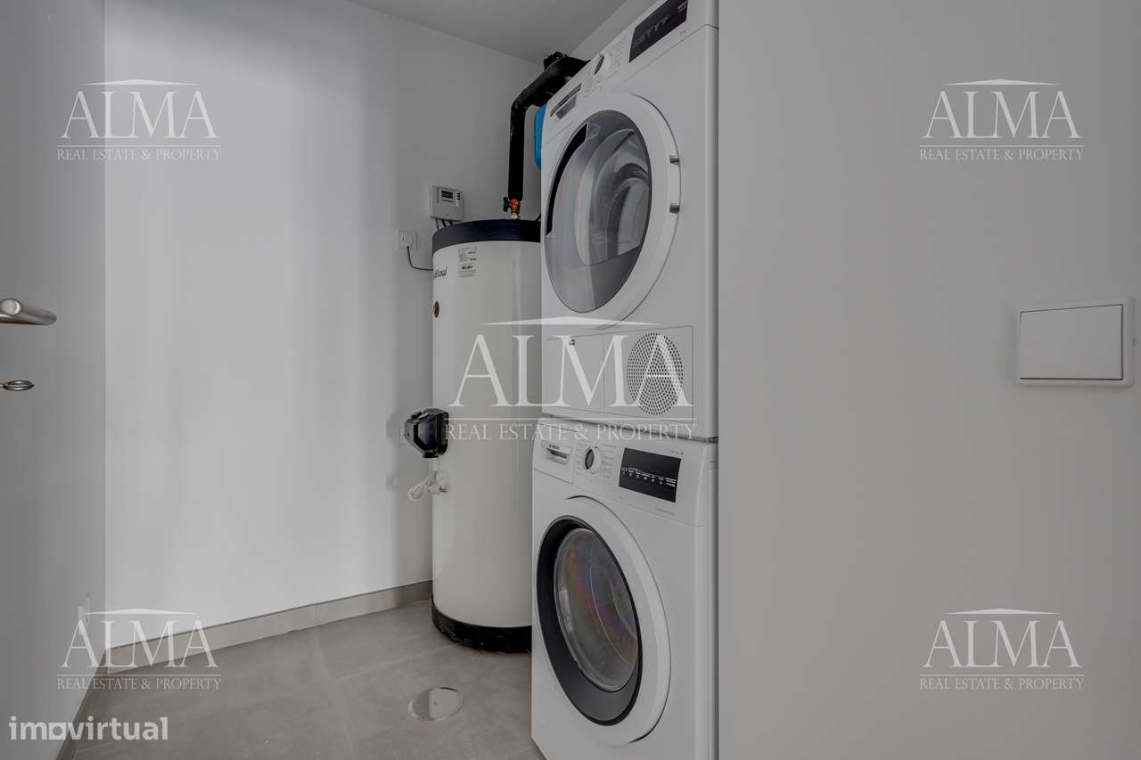 Apartamento T4 novo  na Senhora do Porto-25