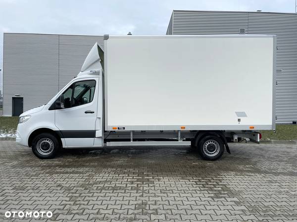 Mercedes-Benz Sprinter 319 Kontener od ręki - 4