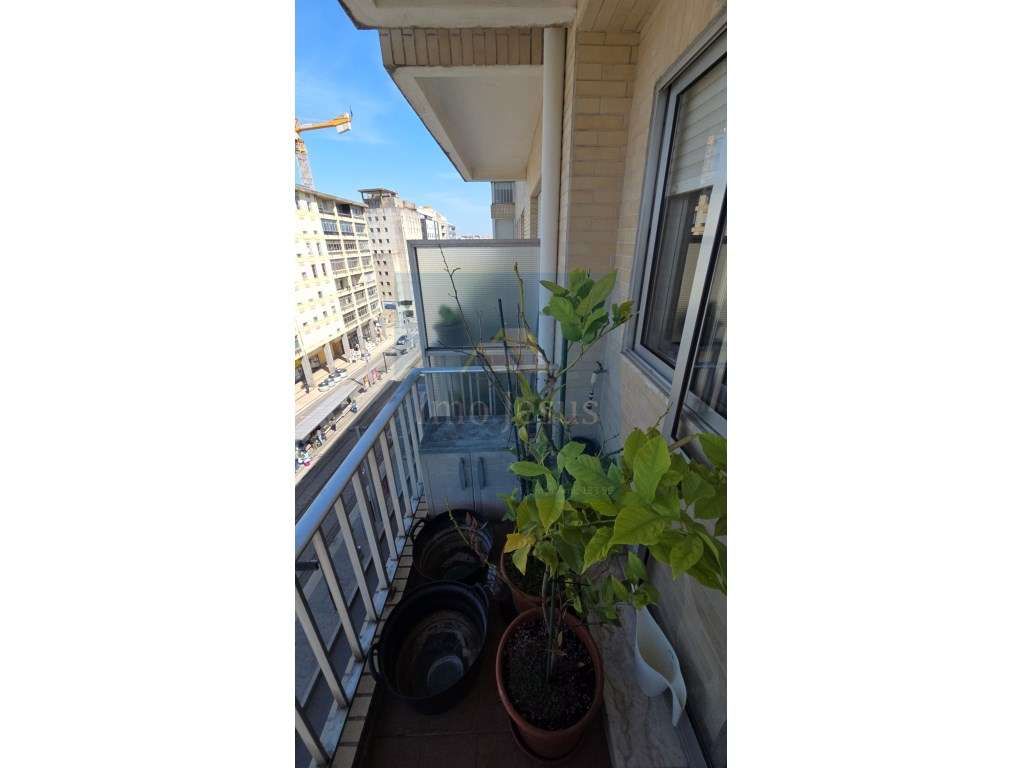 Apartamento T3 Avenida da Republica-14