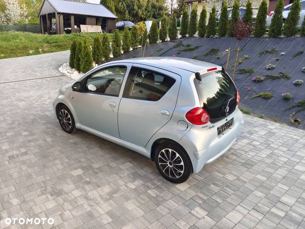 Toyota Aygo 1.0 VVT-i Sol - 6