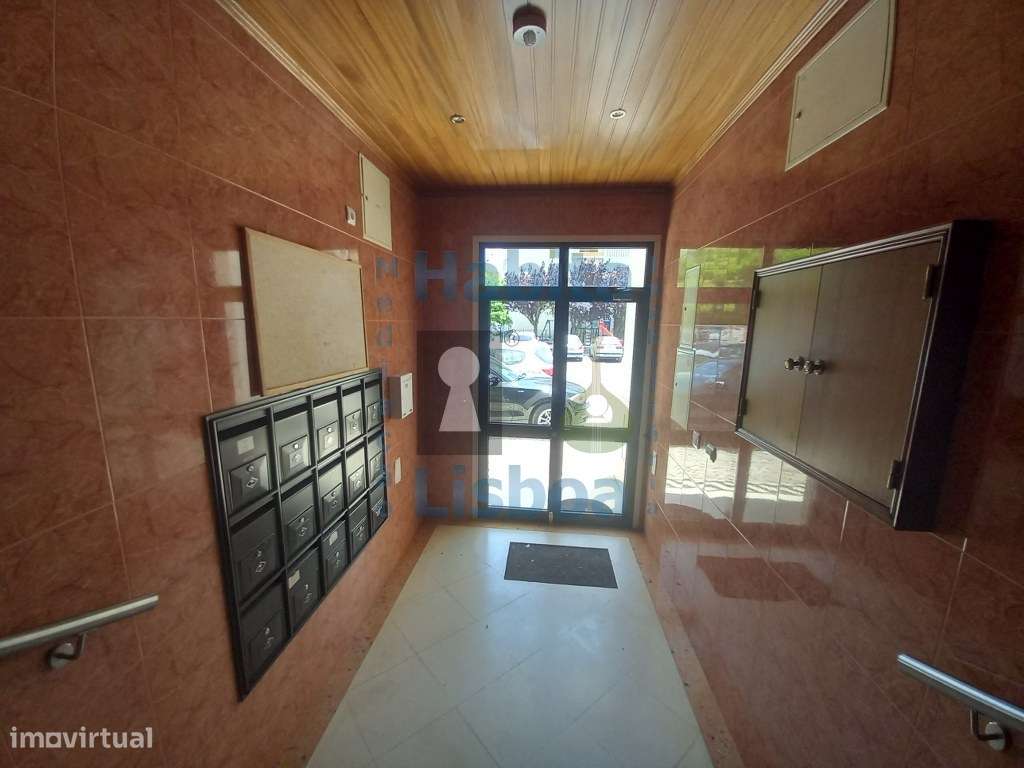 T2 Remodelado Castanheira do Ribatejo - Grande imagem: 3/11