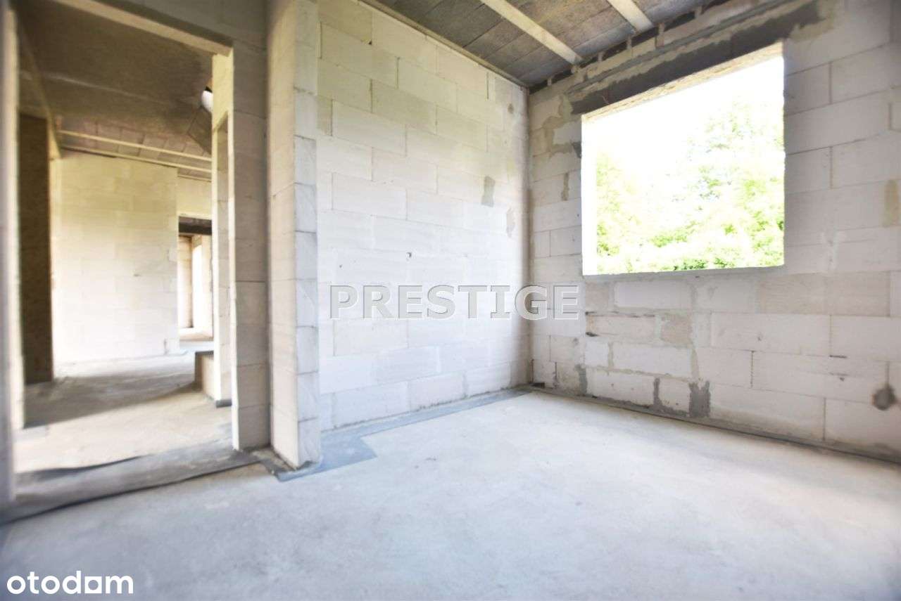 Niemstów, dom/możliwość prowadzenia działalności-11