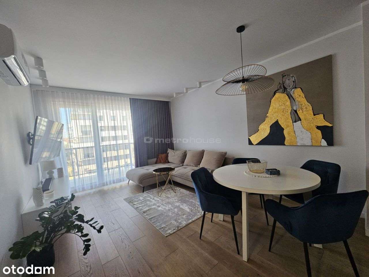 Apartament 3 pokoje, w pełni wyposażony w centrum