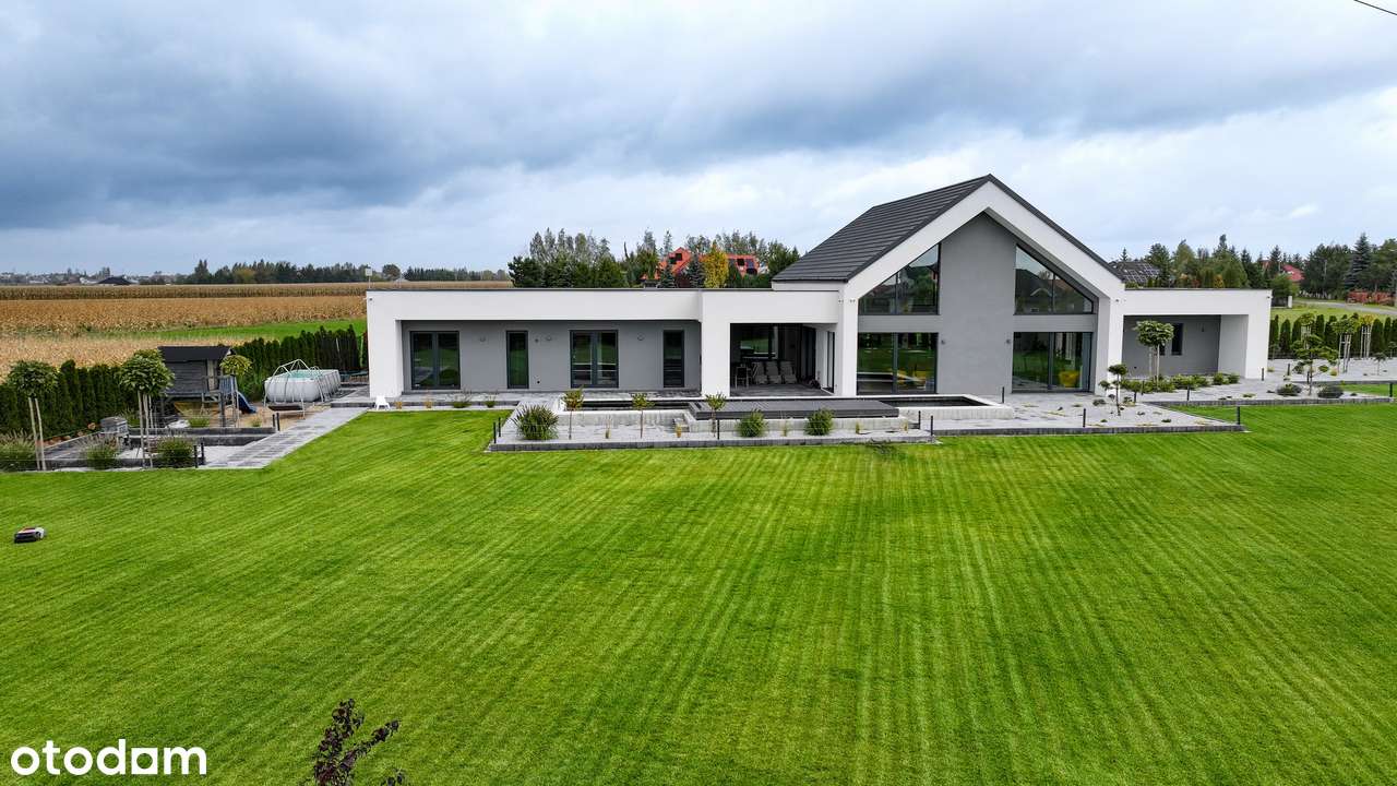 Nowoczesny Luksusowy Dom z Basenem Koipond w Nowe Gulczewo / Płock - Pełny obrazek: 3/19