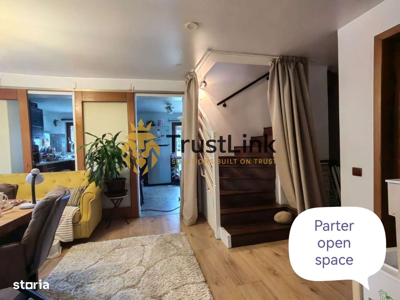 Casă stil Victorian lângă Pădurea Snagov Teren 2.000 mp - Imagine principală: 4/8