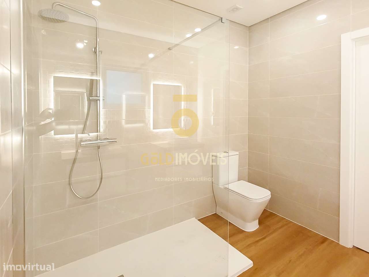 Moradia Geminada T3 Venda em Recezinhos (São Mamede),Penafiel-16