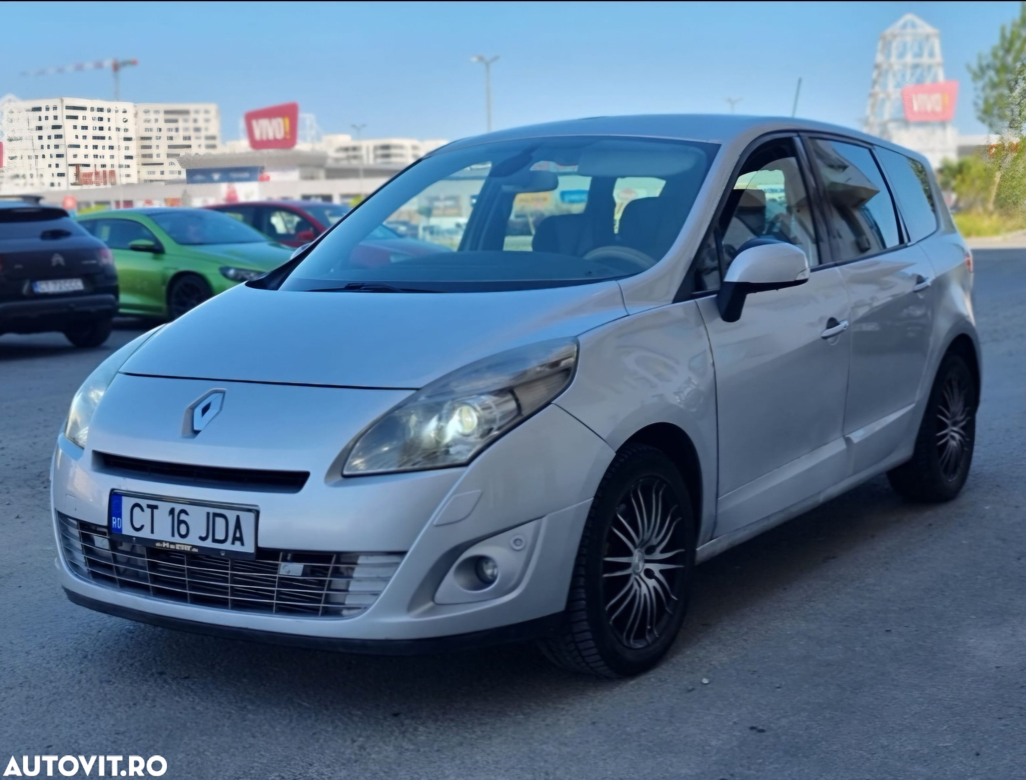 Renault Scenic dCi 160 Luxe - 1