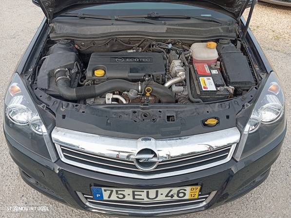 Opel Astra 1.7 CDTi Cosmo - 25