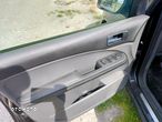 Ford C-MAX 2.0 Ghia - 14