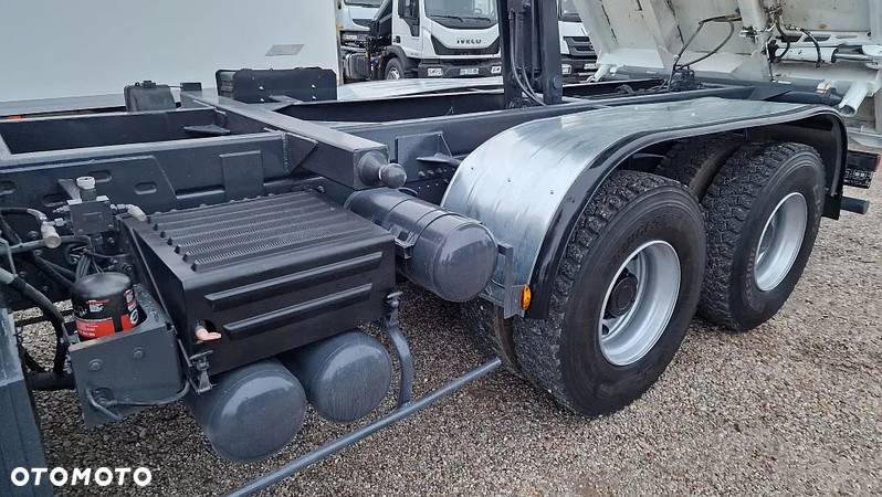 Renault Kerax 410dxi 6x4 Hds/Pilot/Kiper/Hydroburta - 15