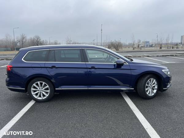 Volkswagen Passat Variant 2.0 TDI DSG R Executive - 24