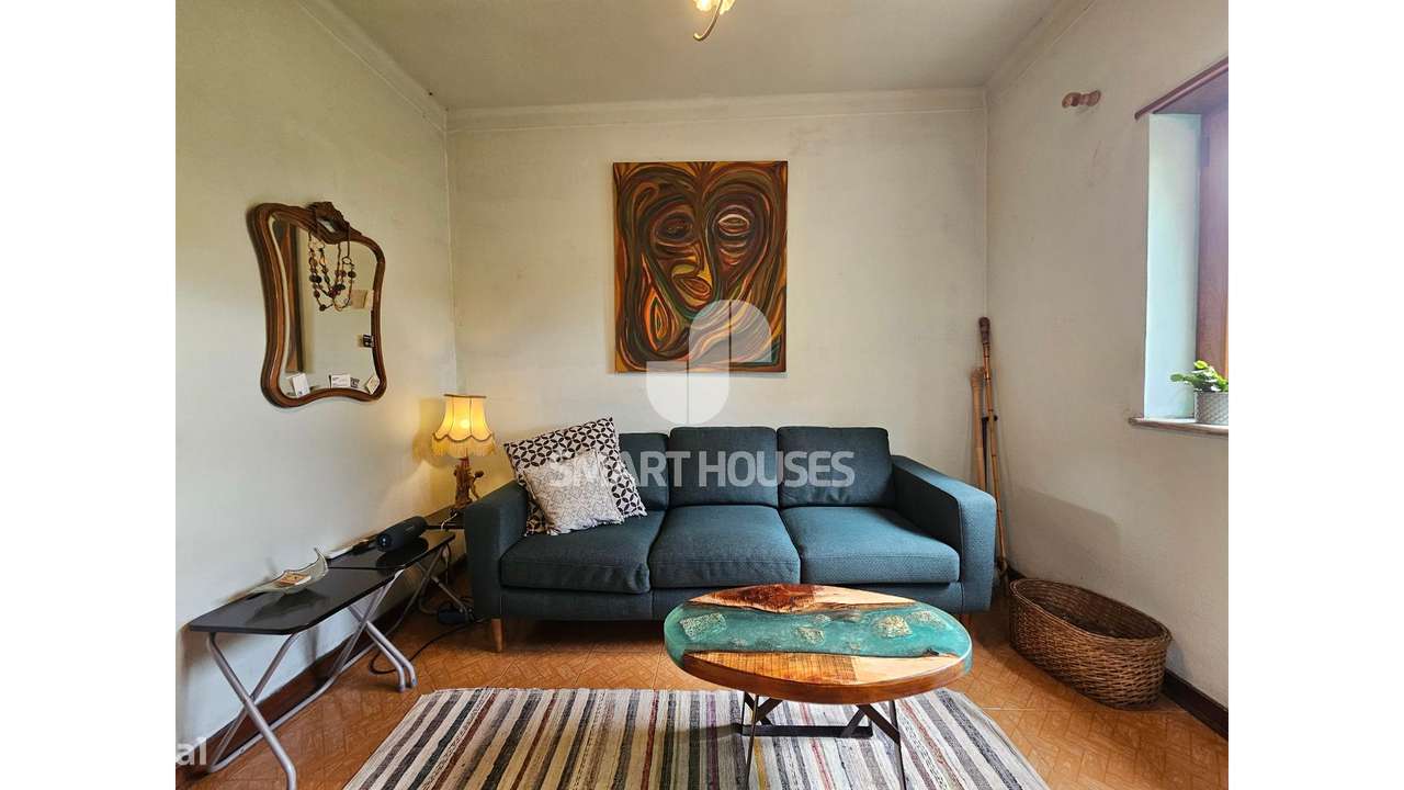 Moradia T3+1 em Avô c/ terreno-12