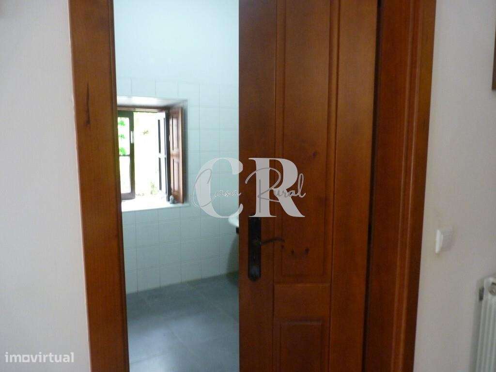 Casa isolada de 3 quartos com piscina, garagem, poço e vistas deslumbr-22